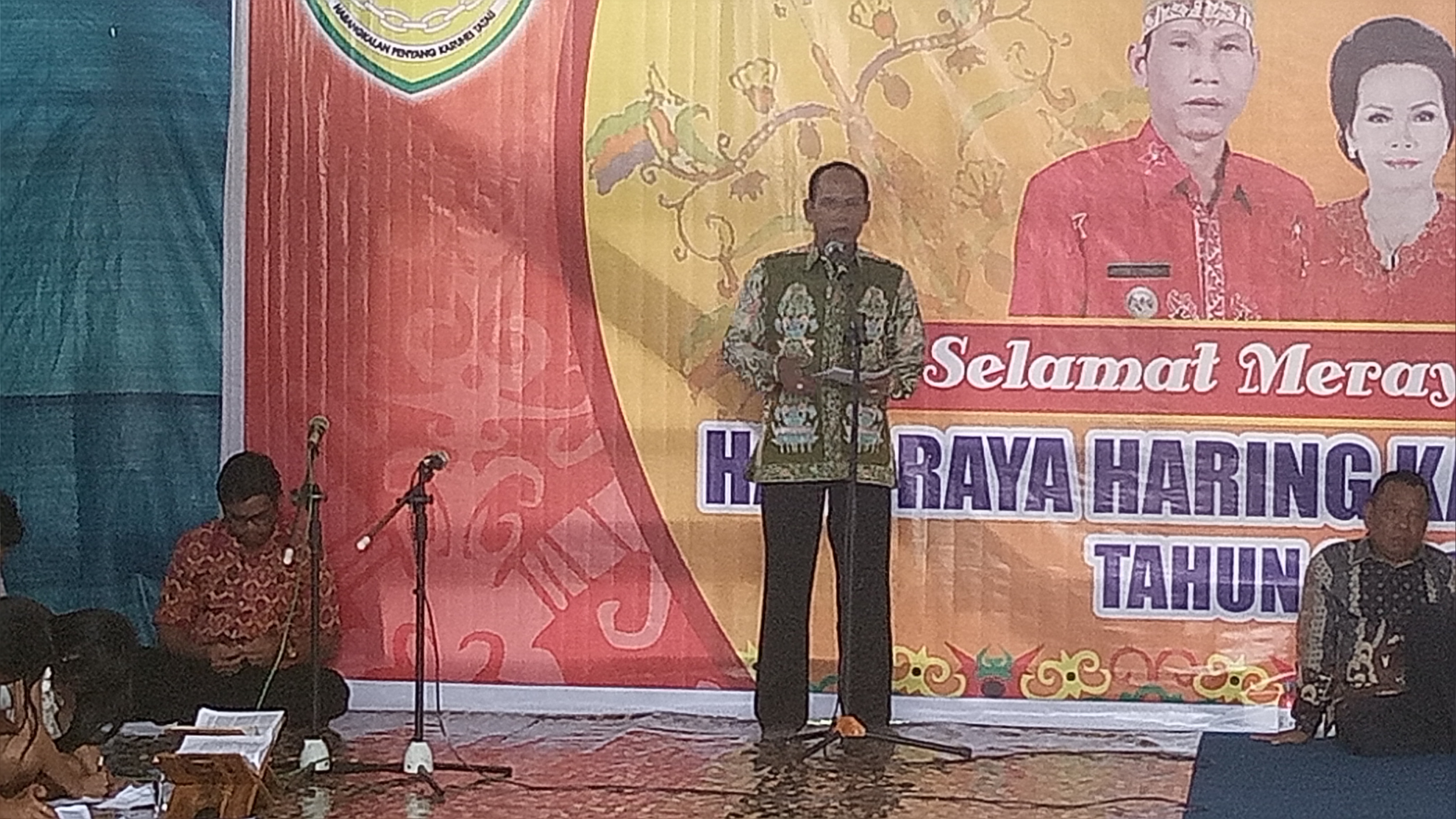 Warga Tumbang Marikoi Merayakan Hari Raya Haring Kaharingan Bersama Bupati Gunung Mas