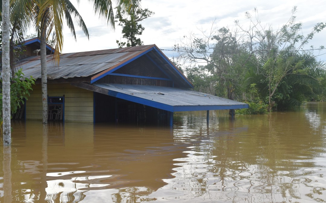 8 Kecamatan Terendam Banjir Di Gunung Mas