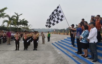 Lomba Gerak Jalan Warnai HUT RI Ke-74