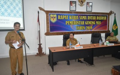 Asisten I Membuka Rapat Kerja Sama Antar Daerah Pemkab Gumas 2019