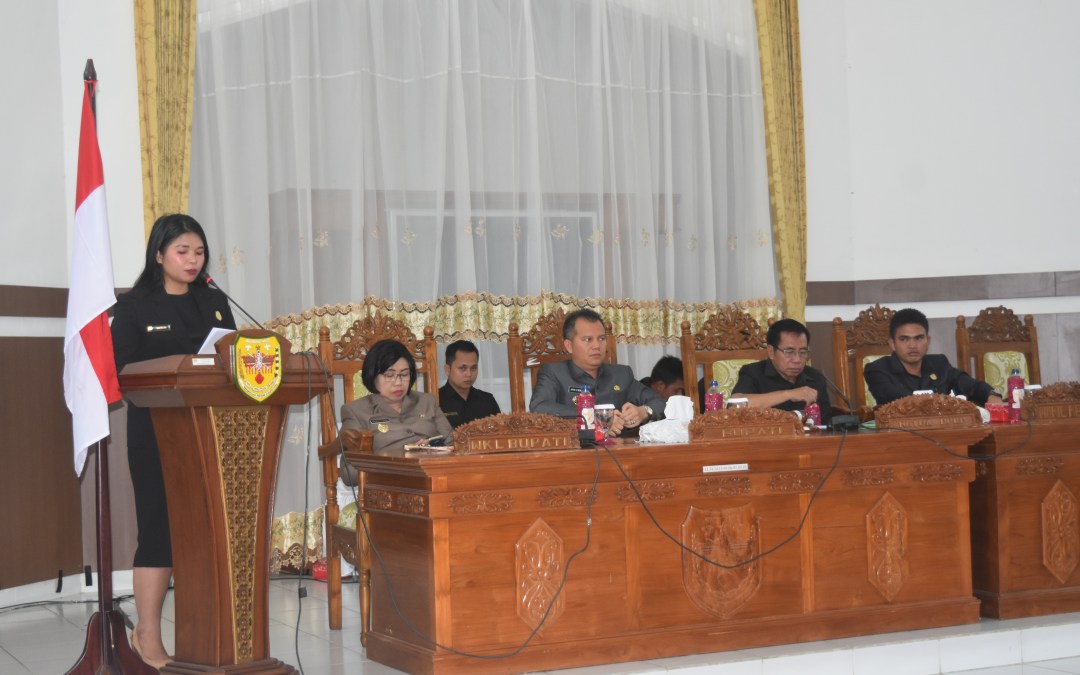 Pandangan Umum Fraksi-Fraksi Dihadiri Bupati dan Wabub