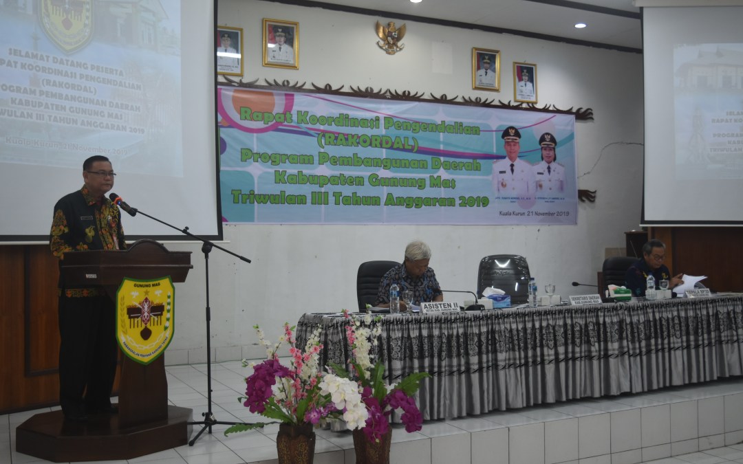 Sekda Gumas Pimpin Rakordal Pembangunan Daerah Triwulan III
