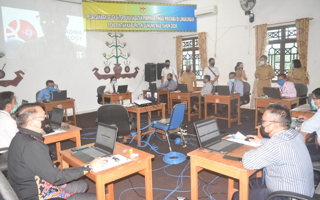 Bupati Memantau Jalannya Ujian Kompetensi Terbuka JPT Pratama