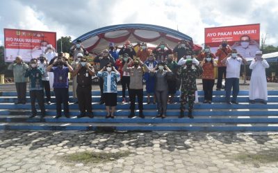 Wabub Hadiri Kegiatan Serentak Sosialisasi Pemilu Damai dan Pembagian Masker Di Taman Kota